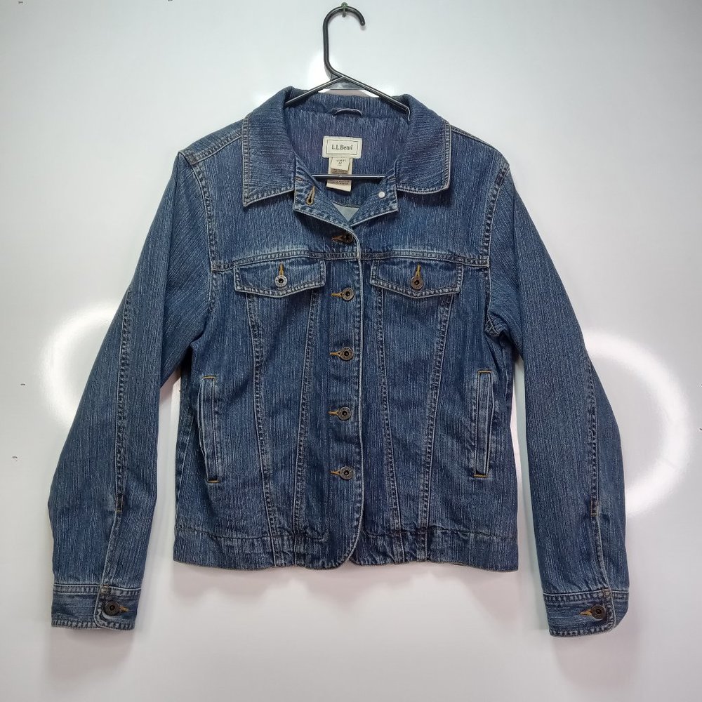 LL Bean Women’s Lined Blue Denim Jean Jacket W/ Purple Corduroy Lined Cuffs Sz M